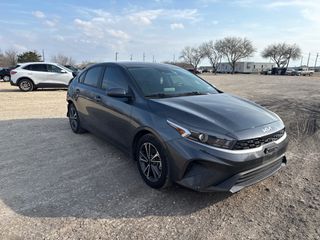 2023 Kia Forte LXS - Exterior Front Right Corner Image
